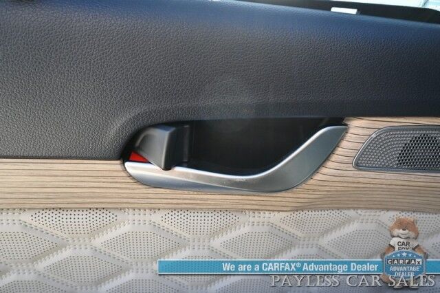 2022 Hyundai Palisade Calligraphy / AWD / Heated & Cooled Leather Seats / Heated Steering Wheel / Dual Sunroof / NAV / Harman Kardon / Adaptive Cruise / Lane Depart & Blind Spot / Rear Captain Chairs / 3rd Row / Tow Pkg / Low Miles / 1-Owner Anchorage AK