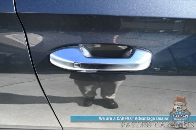 2022 Hyundai Palisade Calligraphy / AWD / Heated & Cooled Seats / Heated Steering / Sunroof / NAV / Harman Kardon / Adaptive Cruise / Lane Depart & Blind Spot / Rear Captain Chairs / 3rd Row / Seats 7 / Tow Pkg / Low Miles / 1-Owner Anchorage AK