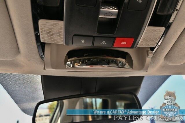 2022 Hyundai Palisade Calligraphy / AWD / Heated & Cooled Seats / Heated Steering / Sunroof / NAV / Harman Kardon / Adaptive Cruise / Lane Depart & Blind Spot / Rear Captain Chairs / 3rd Row / Seats 7 / Tow Pkg / Low Miles / 1-Owner Anchorage AK