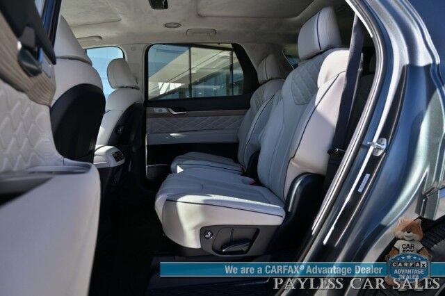 2022 Hyundai Palisade Calligraphy / AWD / Heated & Cooled Seats / Heated Steering / Sunroof / NAV / Harman Kardon / Adaptive Cruise / Lane Depart & Blind Spot / Rear Captain Chairs / 3rd Row / Seats 7 / Tow Pkg / Low Miles / 1-Owner Anchorage AK