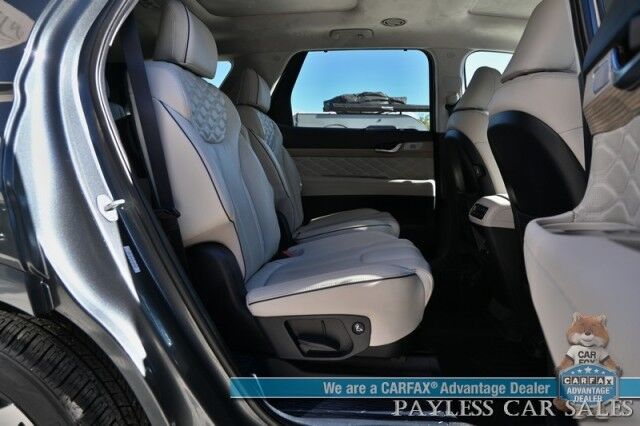 2022 Hyundai Palisade Calligraphy / AWD / Heated & Cooled Seats / Heated Steering / Sunroof / NAV / Harman Kardon / Adaptive Cruise / Lane Depart & Blind Spot / Rear Captain Chairs / 3rd Row / Seats 7 / Tow Pkg / Low Miles / 1-Owner Anchorage AK