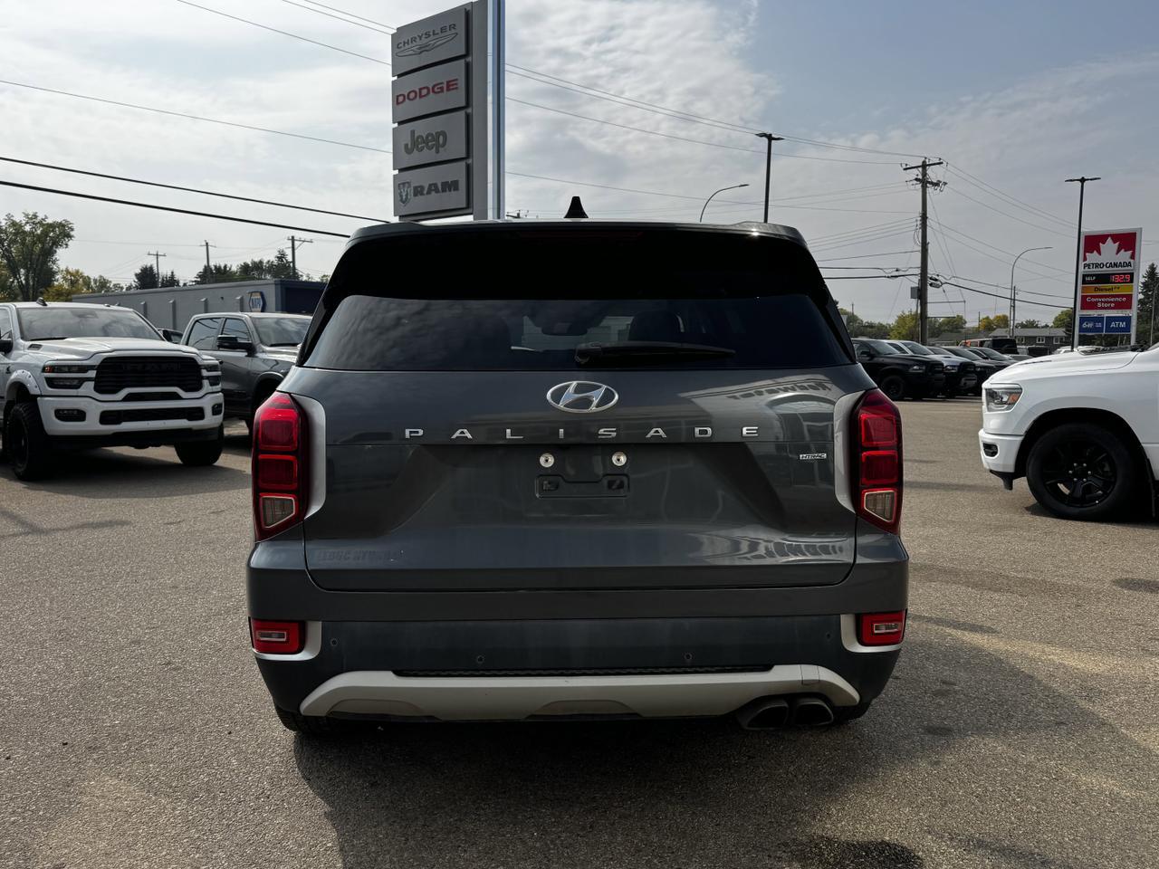 2022 Hyundai Palisade Luxury Redwater AB