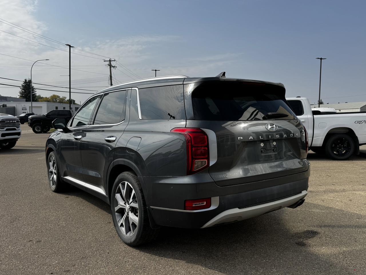 2022 Hyundai Palisade Luxury Redwater AB