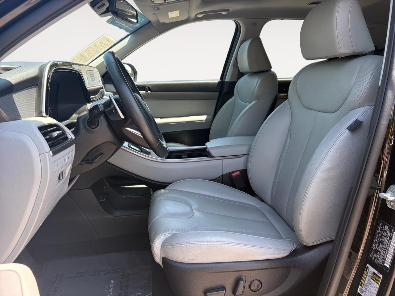 2022 Hyundai Palisade SEL, HANDS-FREE LIFTGATE, BLIND SPOT ALERT, FORWARD COLLISION ALERT, LANE KEEP ASSIST, AUTO START/STOP, SUNROOF, HEATED STEERING WHEEL & SEATS, PADDLE SHIFTERS, POWER 3RD ROW SEATS, ONLY 1 OWNER, CLEAN CARFAX, THIS CAR IS PERFECT FOR THE WHOLE FAMILY