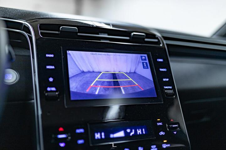 2022 Hyundai Santa Cruz AWD Preferred Leather Roof BCam Red Deer AB