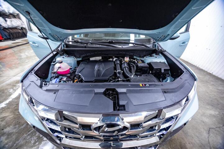 2022 Hyundai Santa Cruz AWD Preferred Leather Roof BCam Red Deer AB