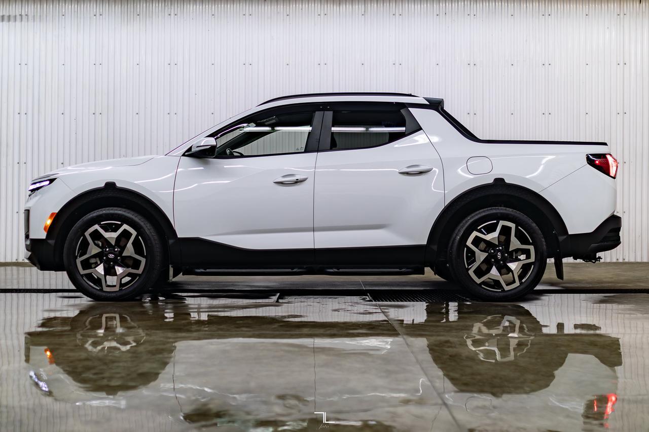 2022 Hyundai Santa Cruz AWD Ultimate Leather Roof Nav Red Deer AB