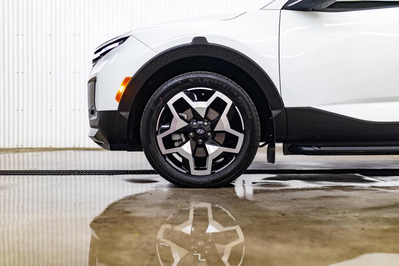 2022 Hyundai Santa Cruz AWD Ultimate Leather Roof Nav Red Deer AB