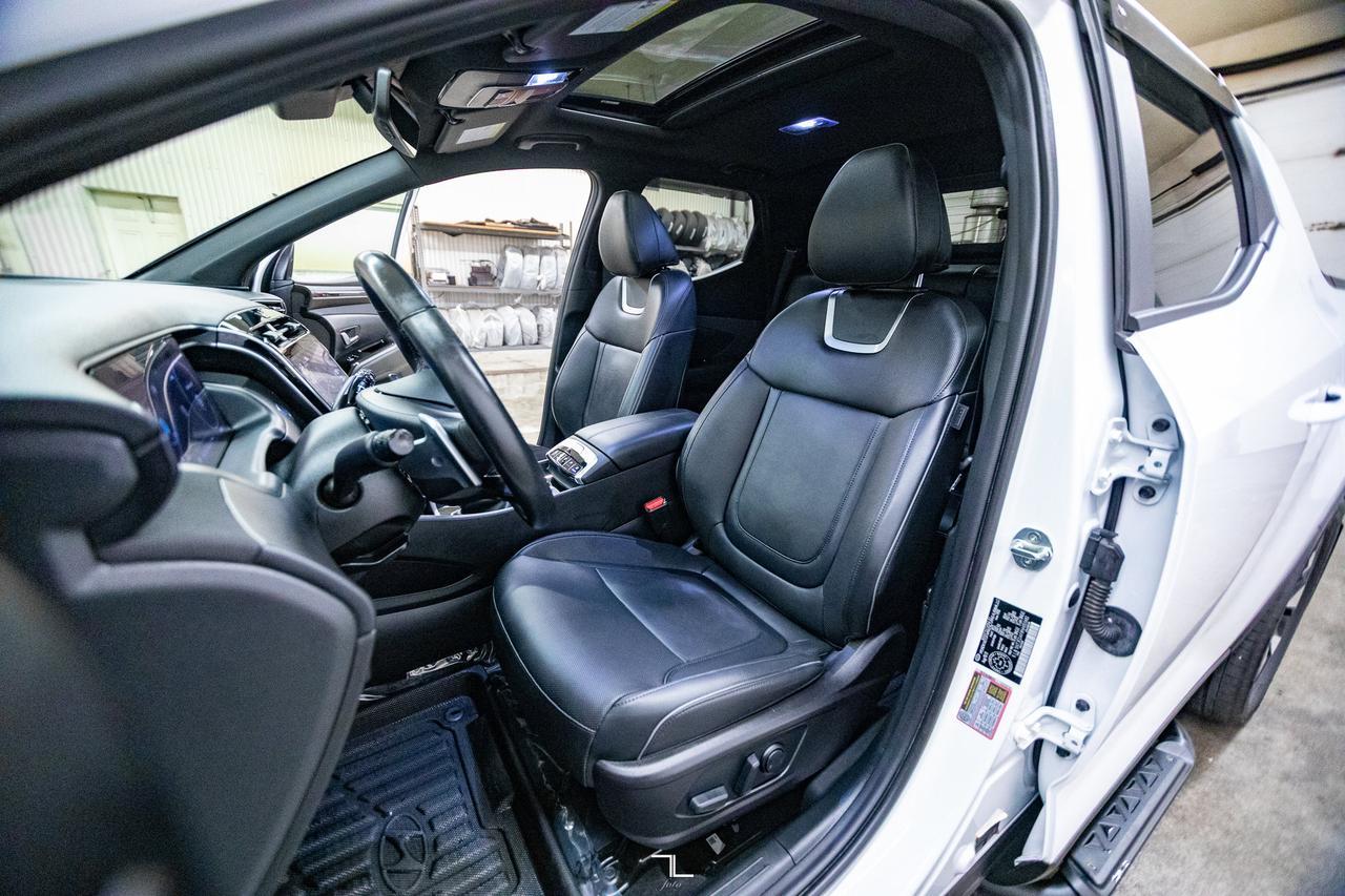 2022 Hyundai Santa Cruz AWD Ultimate Leather Roof Nav Red Deer AB