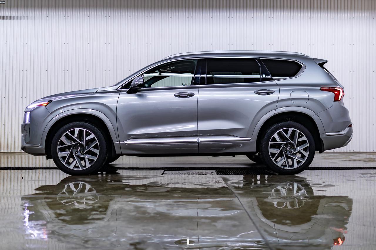 2022 Hyundai Santa Fe AWD Ultimate Calligraphy Leather Roof Nav BCam Red Deer AB