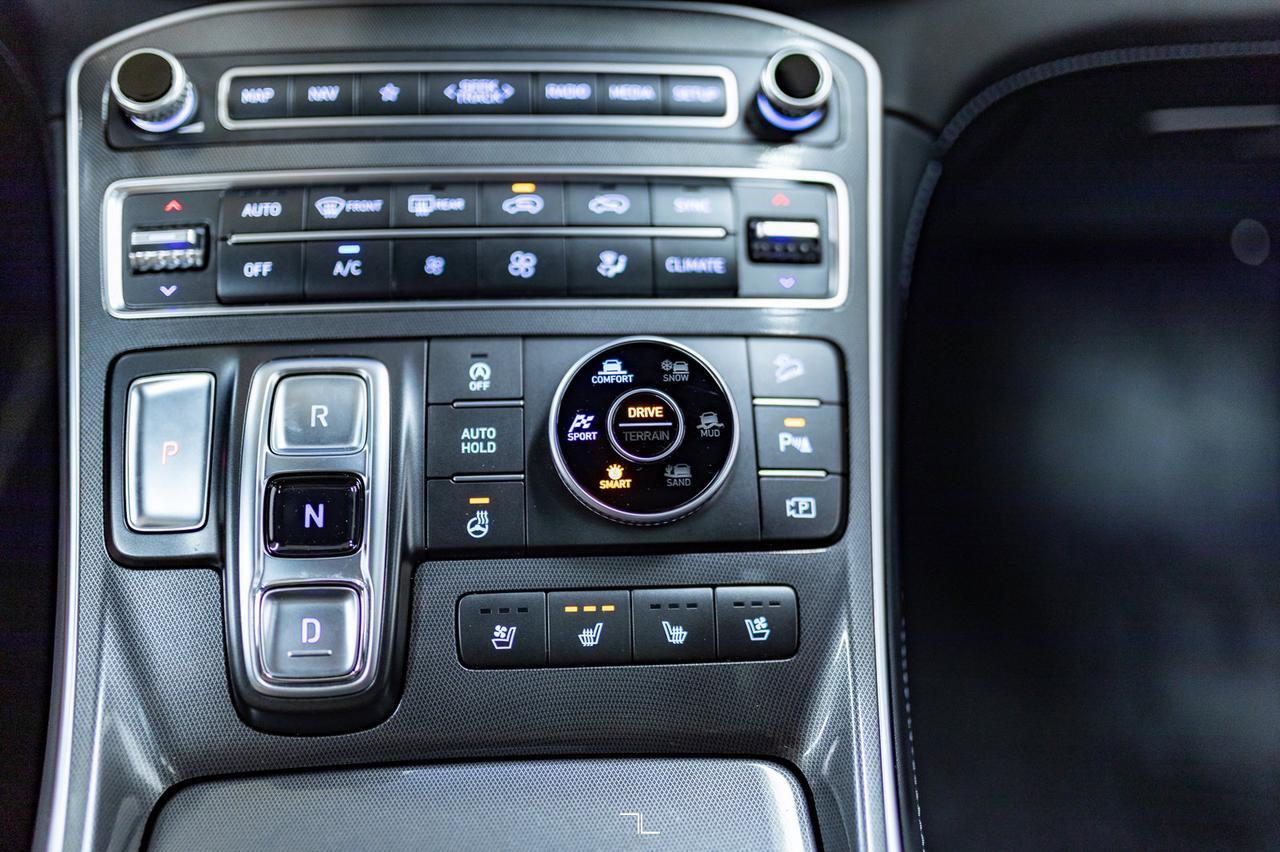 2022 Hyundai Santa Fe AWD Ultimate Calligraphy Leather Roof Nav BCam Red Deer AB