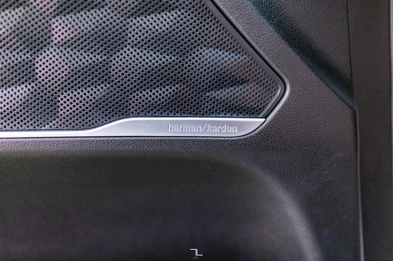 2022 Hyundai Santa Fe AWD Ultimate Calligraphy Leather Roof Nav BCam Red Deer AB