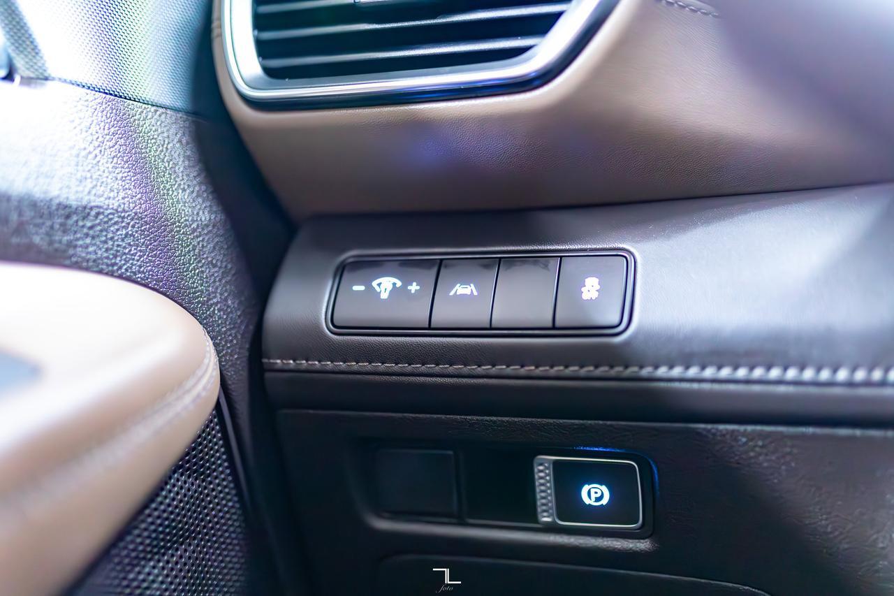 2022 Hyundai Santa Fe Hybrid AWD Luxury Leather Roof BCam Red Deer AB