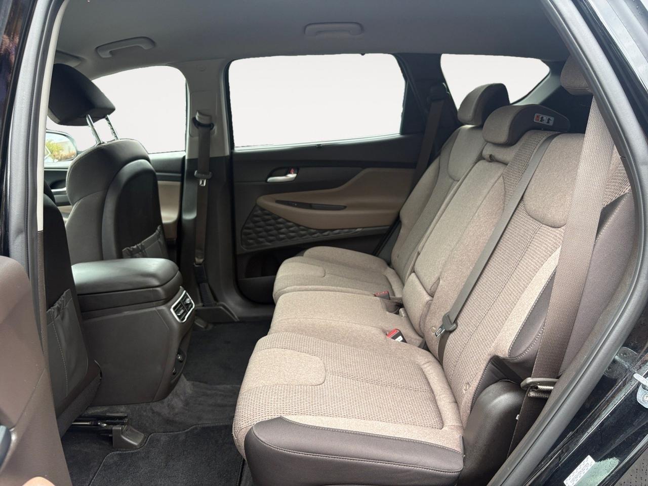 2022 Hyundai Santa Fe Plug-In Hybrid SEL Convenience, LANE KEEP ASSIST, FORWARD COLLISION ALERT, BLIND SPOT MONITORING, POWER LIFTGATE, POWER 2ND ROW, HEATED SEATS, APPLE CARPLAY/ANDROID AUTO, BACKUP CAMERA, LOW MILEAGE, CLEAN CARFAX, GO ELECTRIC! Virginia Beach VA