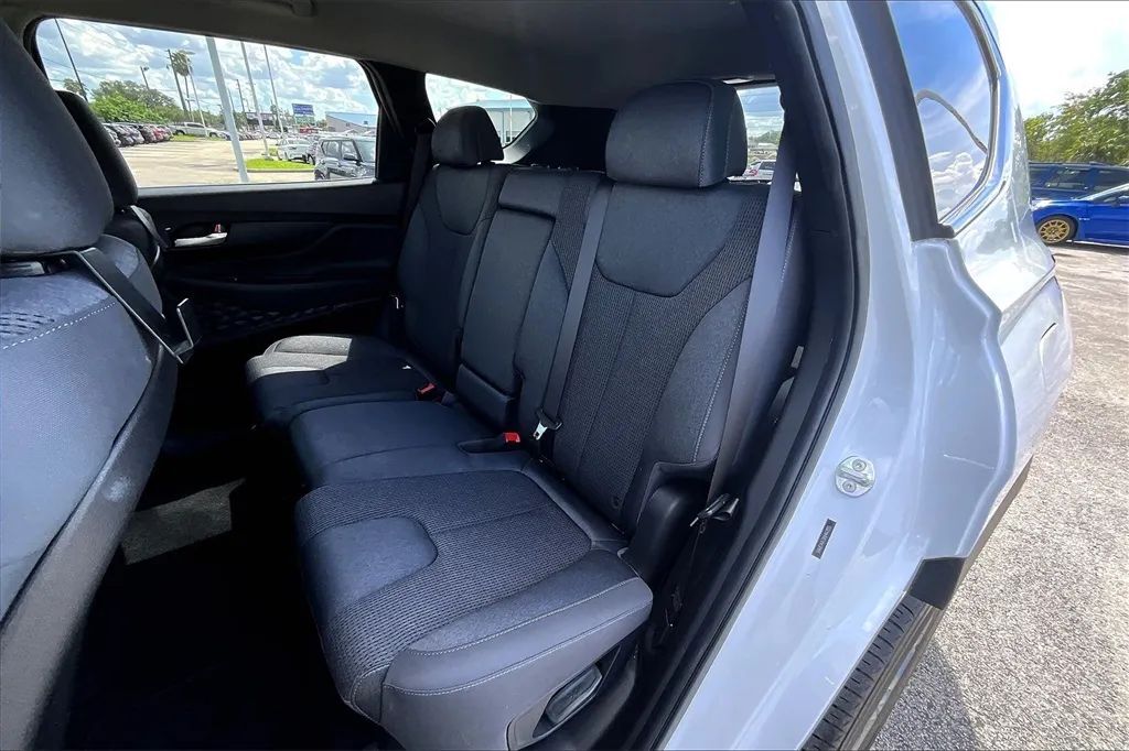 2022 Hyundai Santa Fe SE Sport Utility 4D Maitland FL