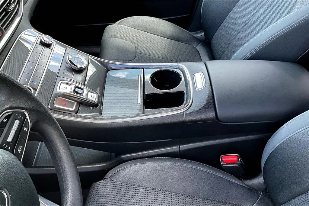 2022 Hyundai Santa Fe SE Sport Utility 4D Maitland FL