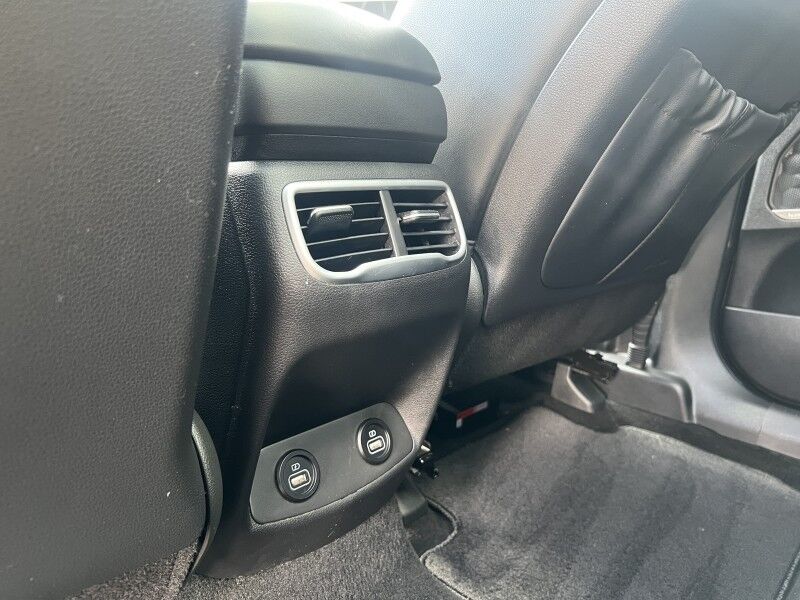 2022 Hyundai Santa Fe SEL - PREMIUM PACKAGE - LOADED - 1 OWNER Whitinsville MA