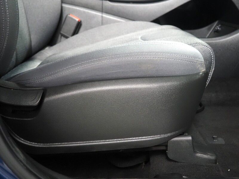 2022 Hyundai Santa Fe SEL AWD *ADAPTIVE CRUISE, SAFETY ALERTS, BACKUP-CAMERA, COLOR TOUCHSCREEN, HEATED SEATS, KEYLESS ENRTY, LED HEADLIGHTS, WIRELESS CHARGING, ANDROID & APPLE Round Rock TX