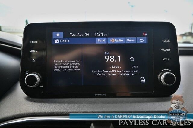2022 Hyundai Santa Fe SEL / Auto Start / Power & Heated Premium Cloth Seats / Adaptive Cruise Control / Lane Departure & Blind Spot Alert / Apple CarPlay & Android Auto / Back Up Camera / Keyless Entry & Start / 28 MPG Anchorage AK