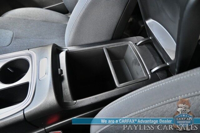 2022 Hyundai Santa Fe SEL / Auto Start / Power & Heated Premium Cloth Seats / Adaptive Cruise Control / Lane Departure & Blind Spot Alert / Apple CarPlay & Android Auto / Back Up Camera / Keyless Entry & Start / 28 MPG Anchorage AK