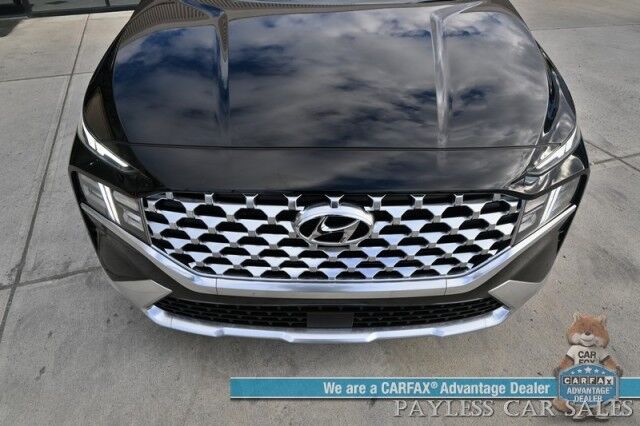 2022 Hyundai Santa Fe SEL / Auto Start / Power & Heated Premium Cloth Seats / Adaptive Cruise Control / Lane Departure & Blind Spot Alert / Apple CarPlay & Android Auto / Back Up Camera / Keyless Entry & Start / 28 MPG Anchorage AK