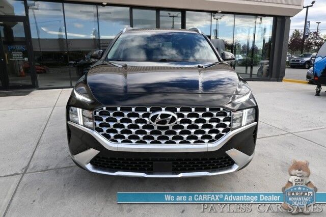 2022 Hyundai Santa Fe SEL / Auto Start / Power & Heated Premium Cloth Seats / Adaptive Cruise Control / Lane Departure & Blind Spot Alert / Apple CarPlay & Android Auto / Back Up Camera / Keyless Entry & Start / 28 MPG Anchorage AK