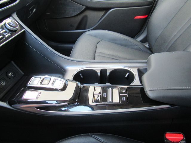 2022 Hyundai Sonata Hybrid Limited Plano TX