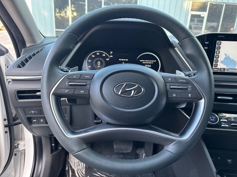 2022 Hyundai Sonata Limited w/LTHR. PANO. NAVI. BOSE. Seffner FL