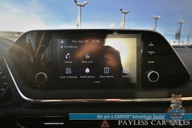 2022 Hyundai Sonata SEL / Auto Start / Heated Cloth Seats / Adaptive Cruise Control & Blind Spot Alert / Lane Keep Assist & Forward Collision Alert / Apple CarPlay & Android Auto / Keyless Entry & Start / Back Up Camera / 37 MPG Anchorage AK