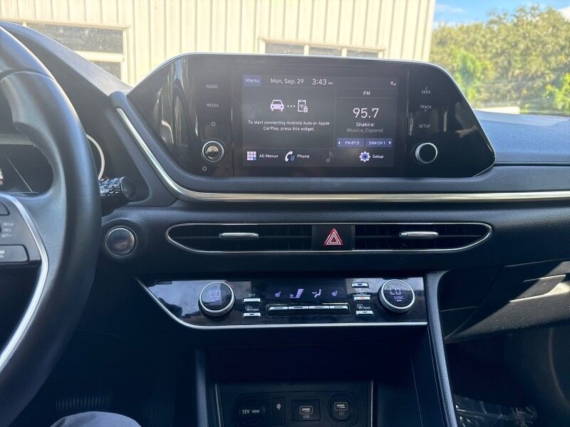 2022 Hyundai Sonata SEL w/CONVENIENCE PKG. PANO ROOF. Seffner FL