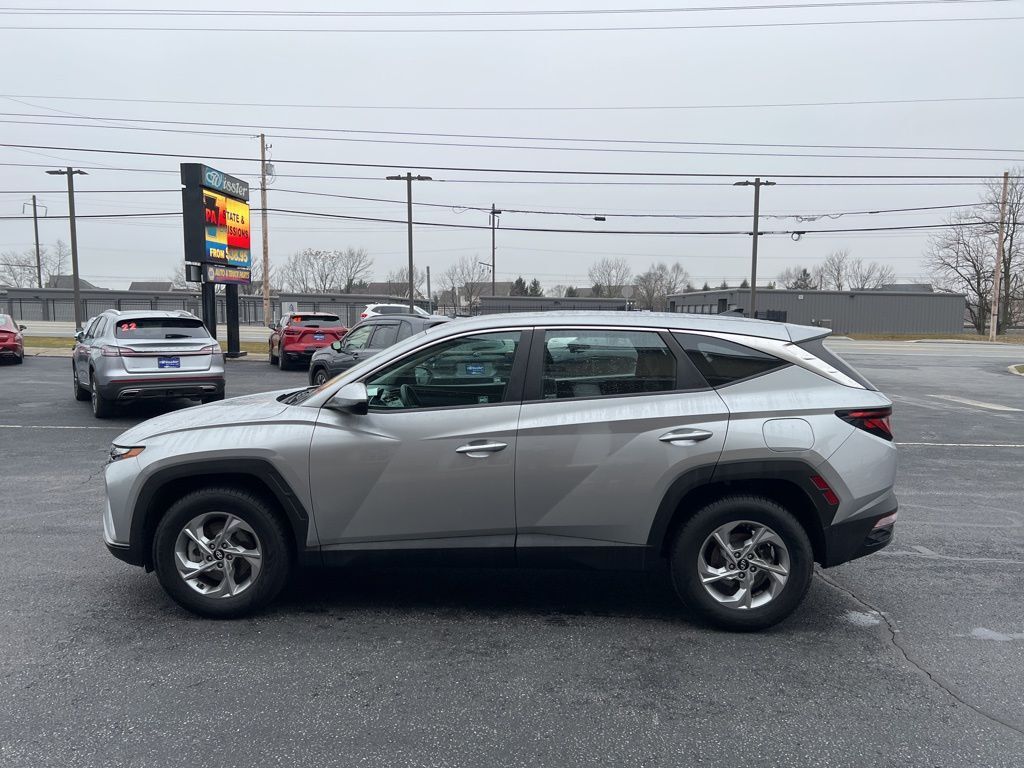 2022 Hyundai Tucson SE