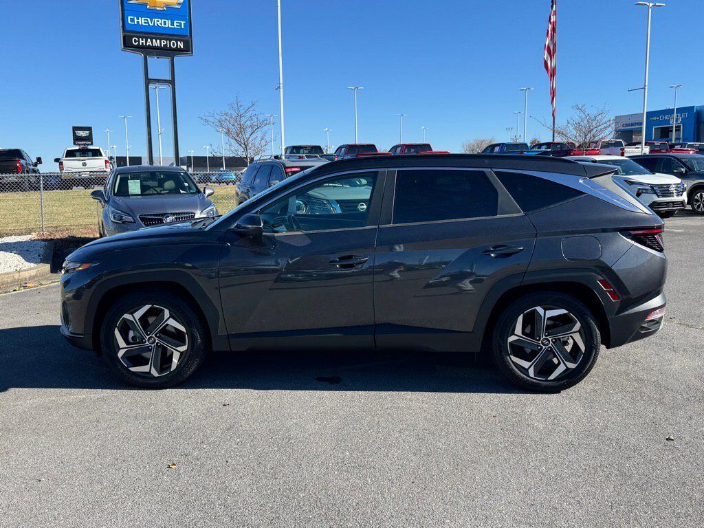2022 Hyundai Tucson SEL Convenience photo 3