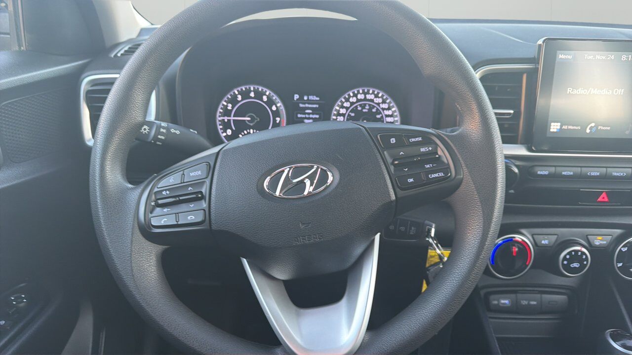 2022 Hyundai Venue Essential Sherwood Park AB
