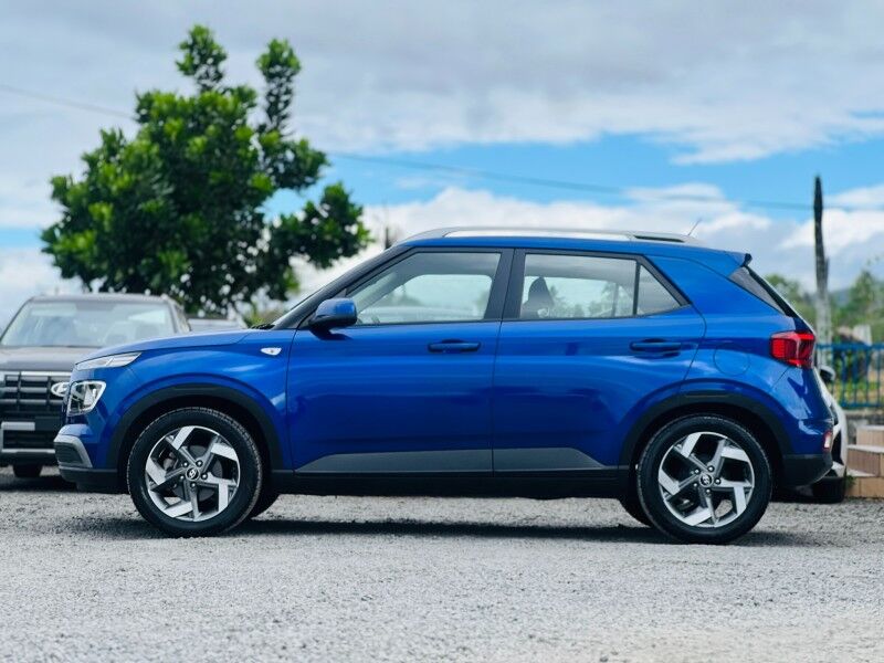 2022 Hyundai Venue GL