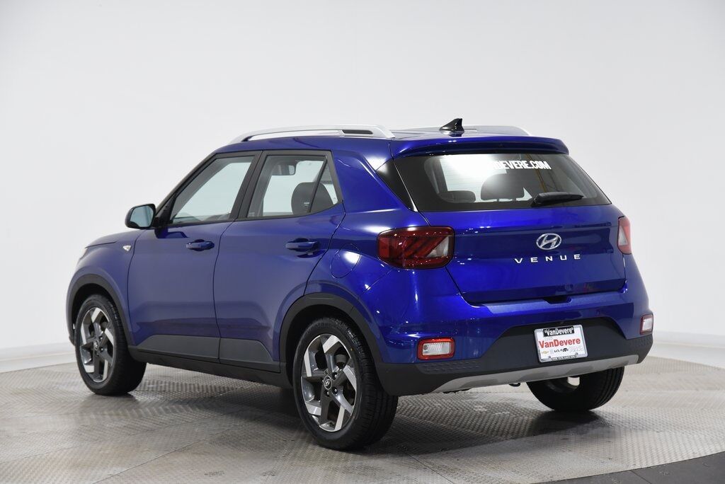 2022 Hyundai Venue Limited Akron
