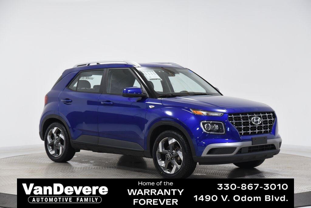 2022 Hyundai Venue Limited Akron