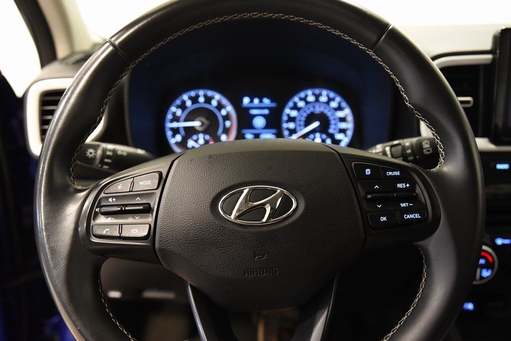 2022 Hyundai Venue Limited Akron