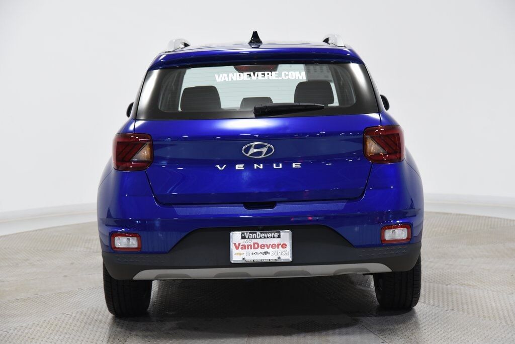 2022 Hyundai Venue Limited Akron