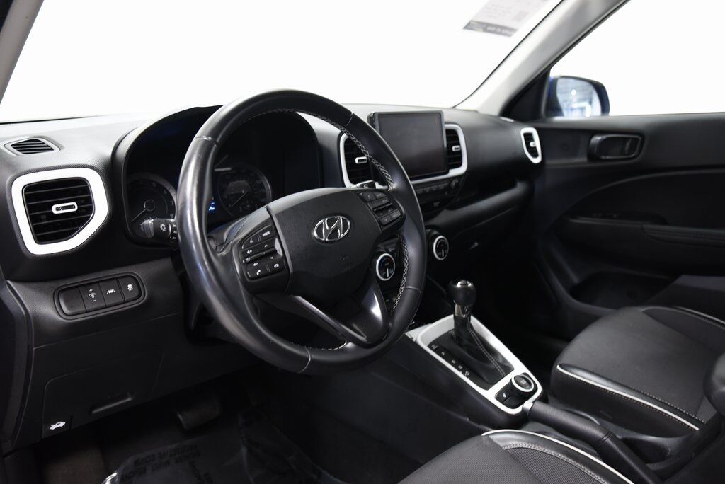 2022 Hyundai Venue Limited Akron