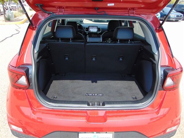 2022 Hyundai Venue Limited Santa Fe NM