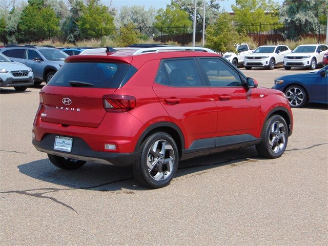 2022 Hyundai Venue Limited Santa Fe NM