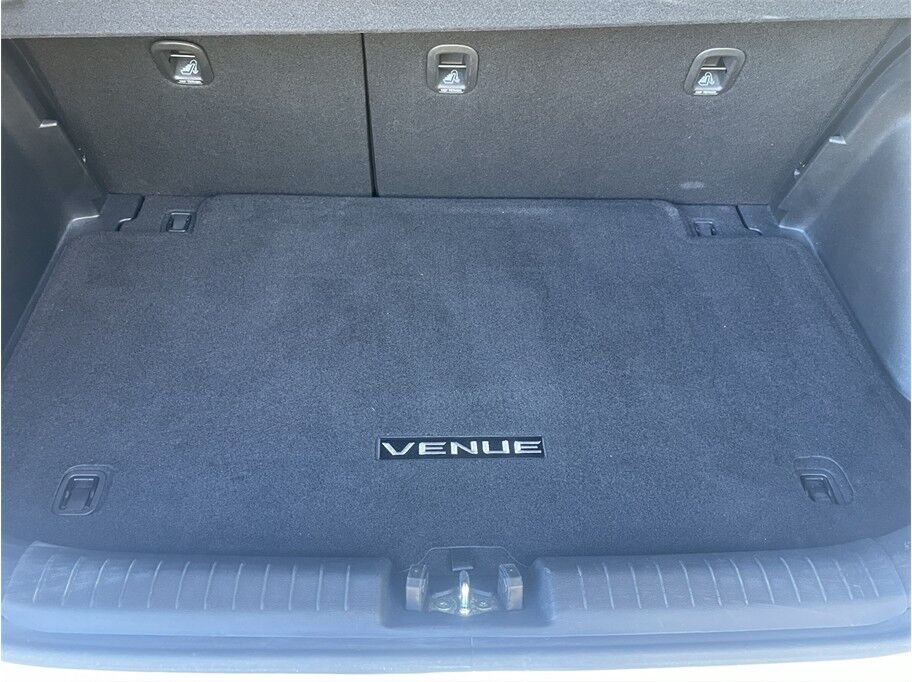 2022 Hyundai Venue Limited Sport Utility 4D Port Orchard WA