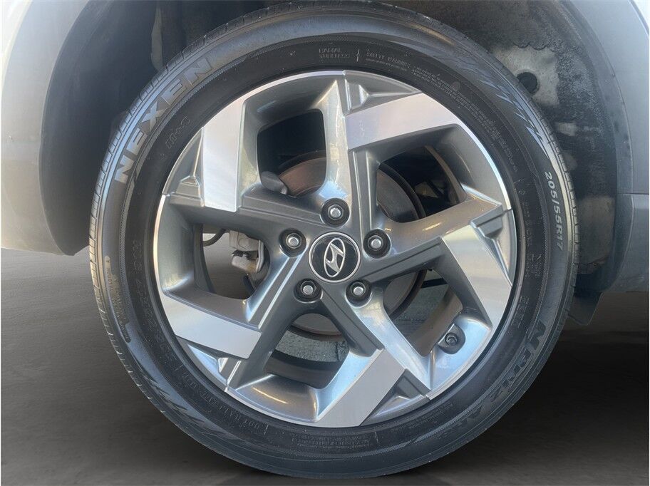 2022 Hyundai Venue Limited Sport Utility 4D Port Orchard WA