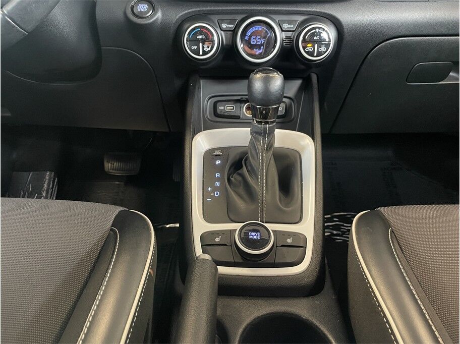 2022 Hyundai Venue Limited Sport Utility 4D Port Orchard WA