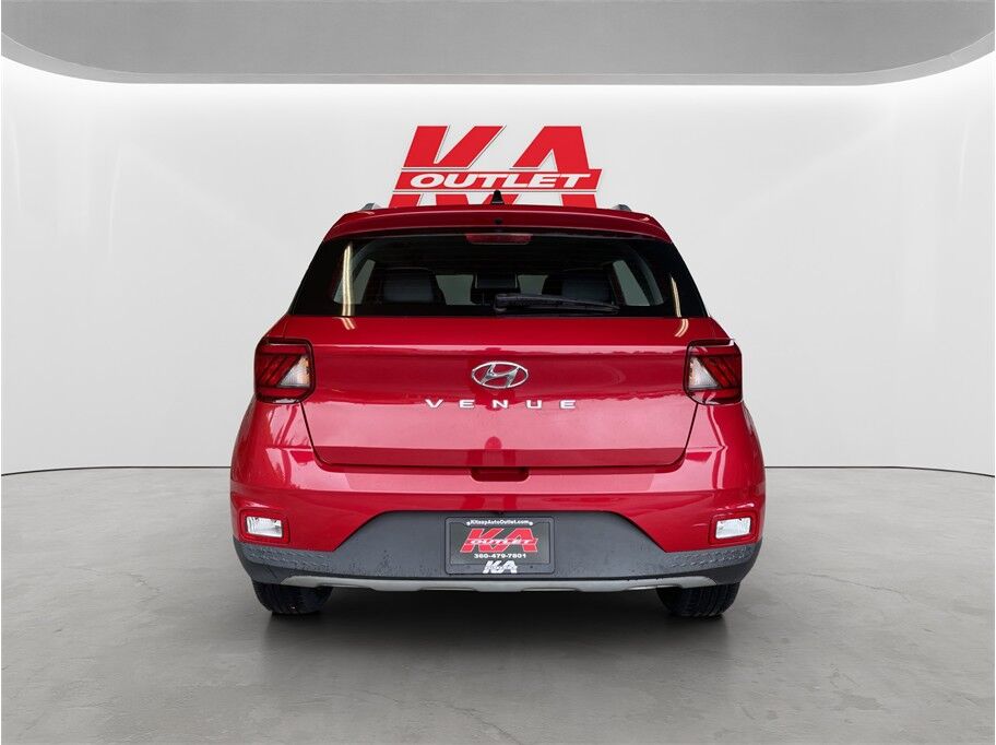2022 Hyundai Venue Limited Sport Utility 4D Port Orchard WA