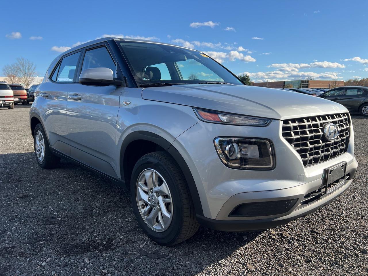 2022 Hyundai Venue SE