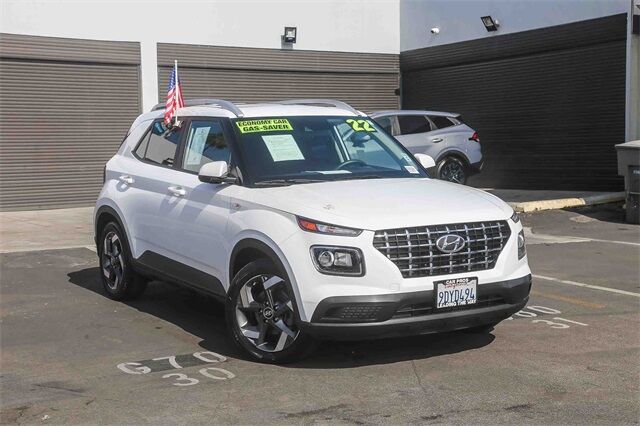 2022 Hyundai Venue SEL