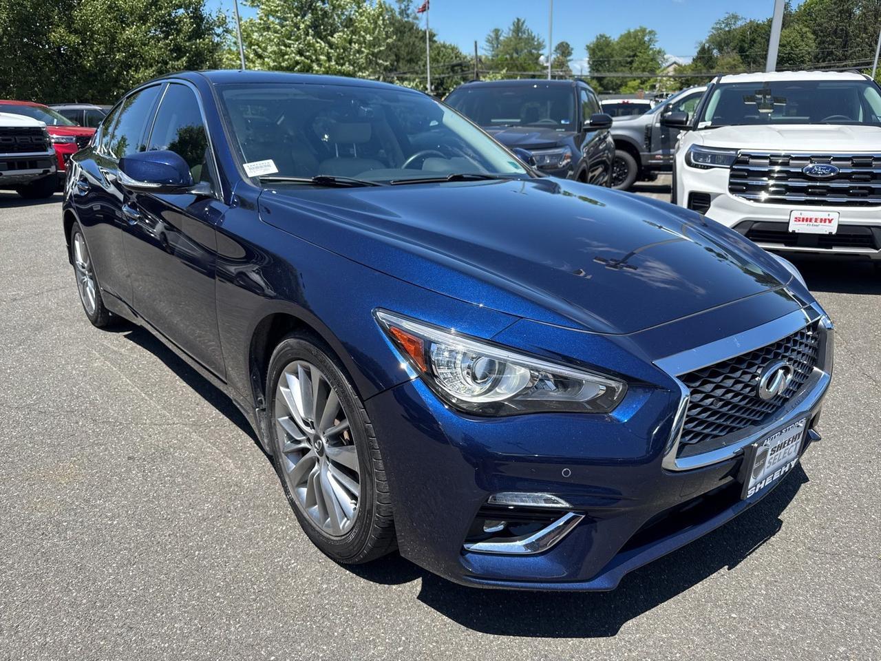 2022 INFINITI Q50 LUXE