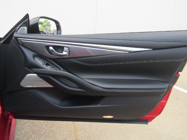 2022 INFINITI Q60 LUXE Plano TX