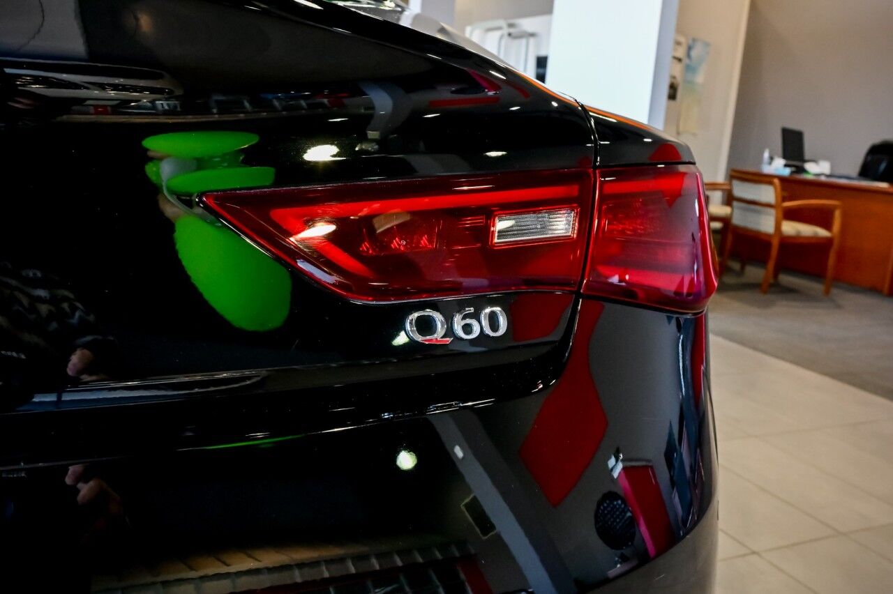 2022 INFINITI Q60 LUXE Springfield NJ